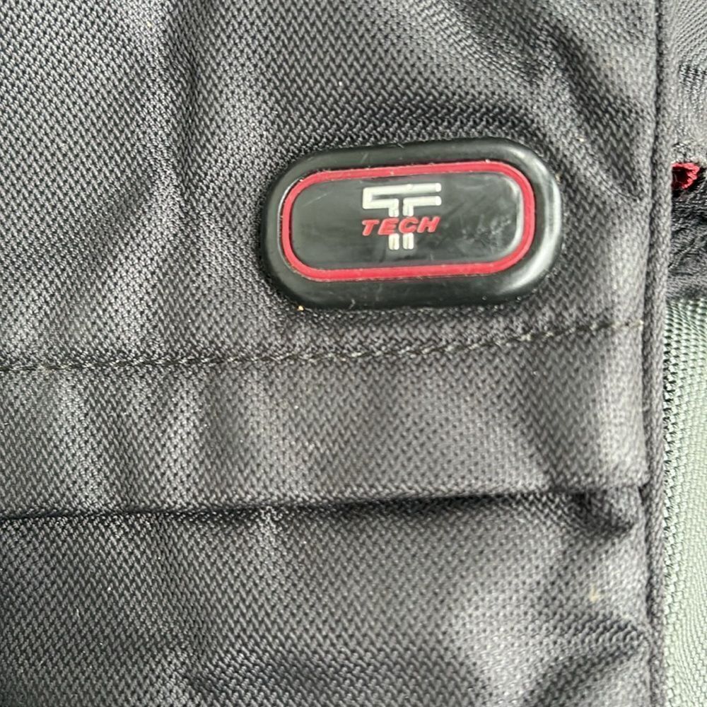 Tumi Hi Tech Messenger Bag View 3